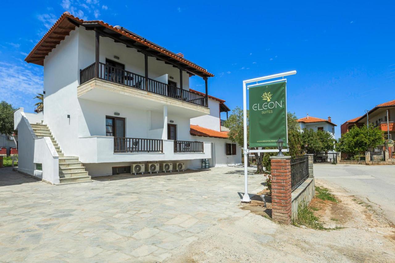 Eleon Suites Afytos Bagian luar foto